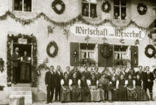 1925: Einweihung des Gasthauses Zum Meierhof mit den Wirtsleuten Eduard und Rosa Wiestler