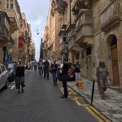 Besichtigung am Tag 1: Auf dem Weg durch die Altstadt Vallettas zur 3D - Show "The Malta Experience"